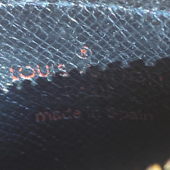 Louis Vuitton Zip Card Key Case, Black Epi Leather, Preowned , CA0063 - Picture 12 of 15